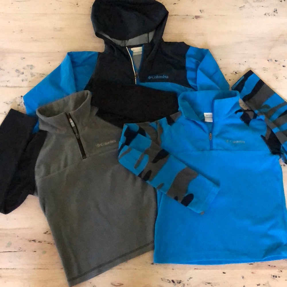 Bundle of Columbia Outdoor pullover/raincoat